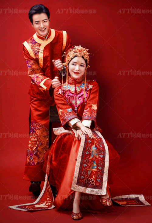 ATT时尚婚纱摄影中式婚纱照