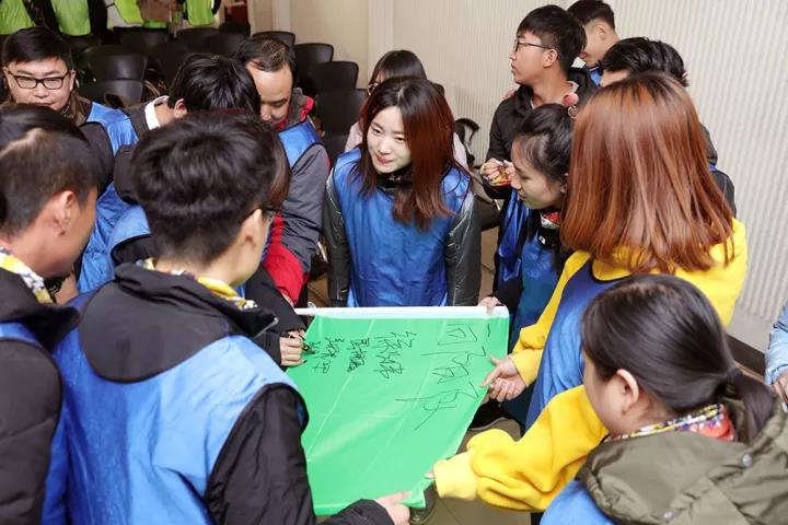 石家庄ATT时尚婚纱摄影