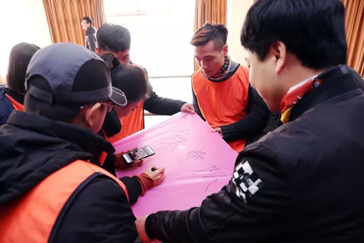 石家庄ATT时尚婚纱摄影