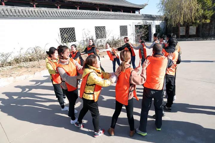 石家庄ATT时尚婚纱摄影