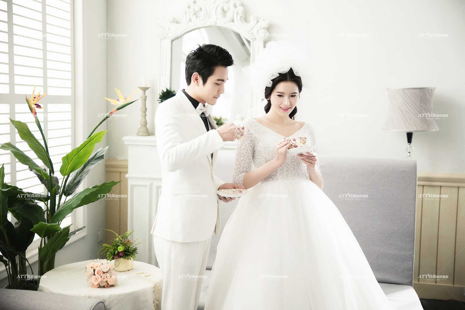 新人们都很重视婚纱照的拍摄，大家一定要在拍婚纱照前让身材保持最好状态